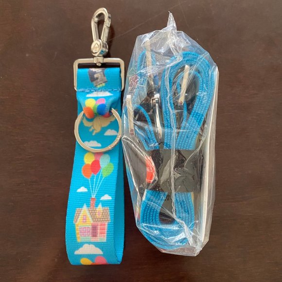 SOLD Harveys Seatbelt Bags Disney UP CNC & CNG Bundle - Picture 3 of 4